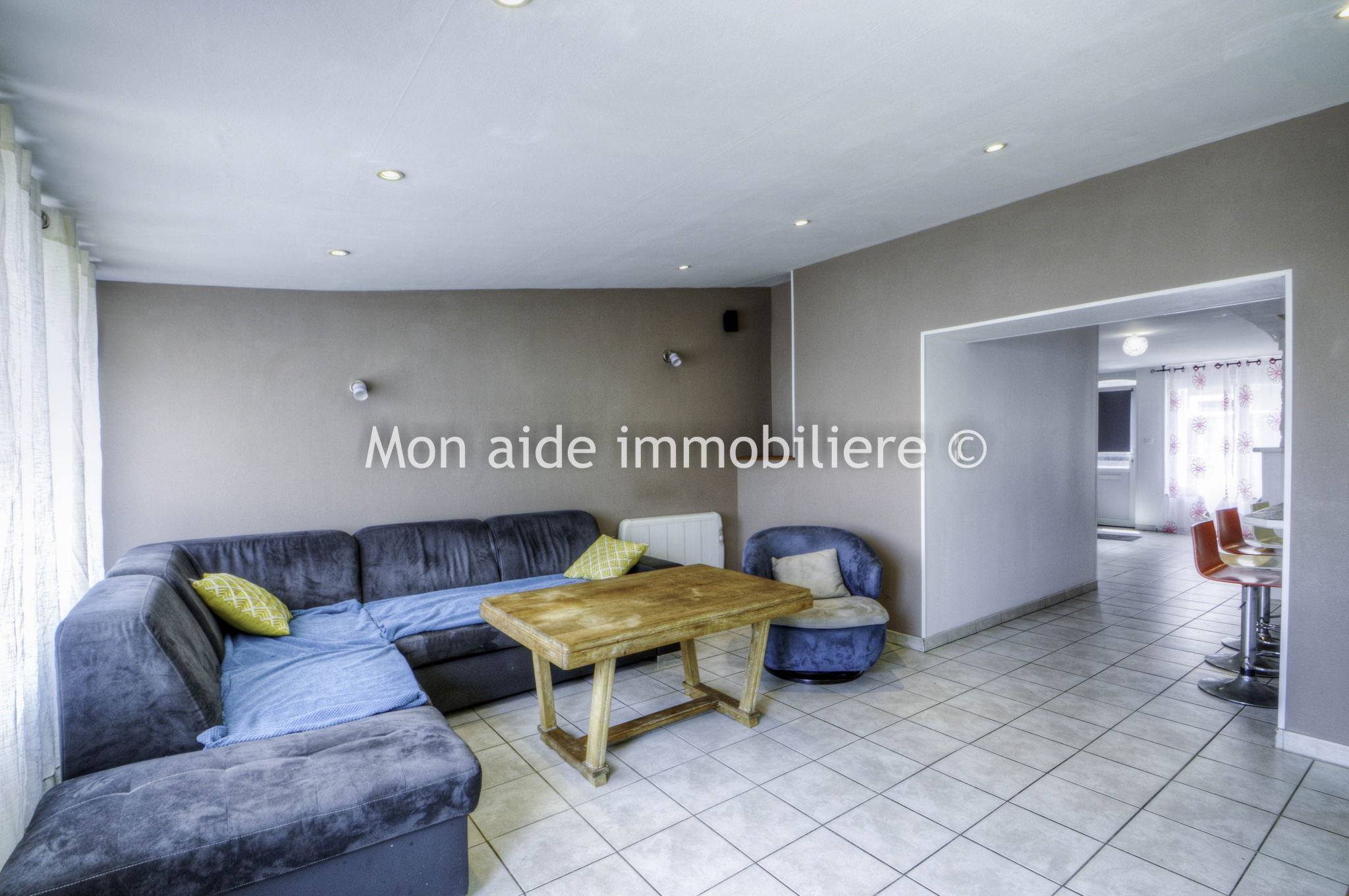 vente 100% ENTRE PARTICULIERS, Belle maison de ville ...
